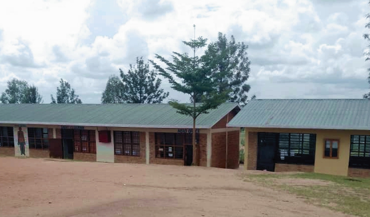 School in rwanda 2022 11 22 laterite